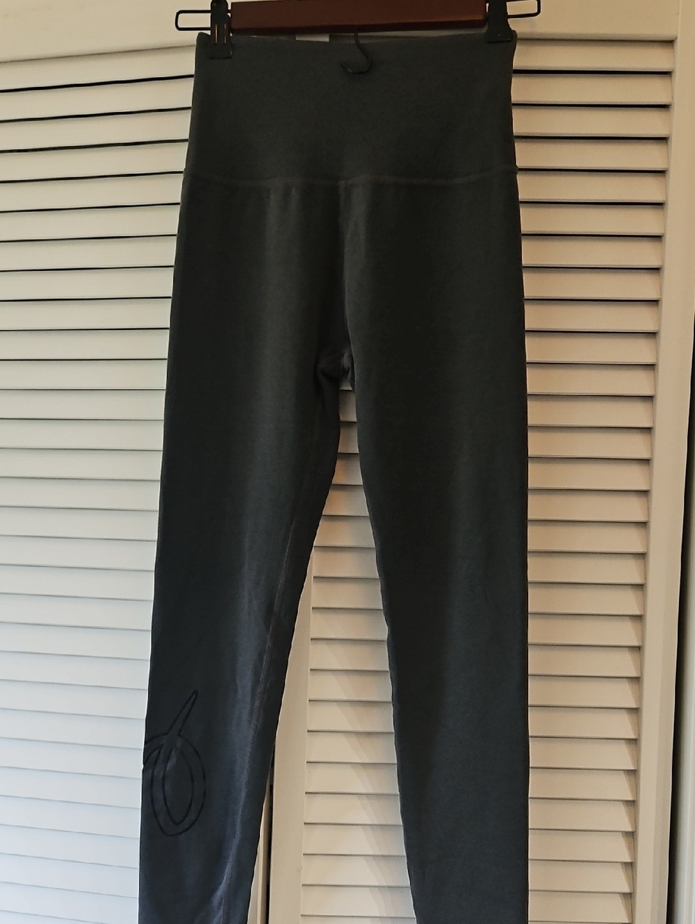 Beyond Yoga High-Waist Charcoal Gray Leggings